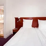 Clarion Collection Hotel Savoy